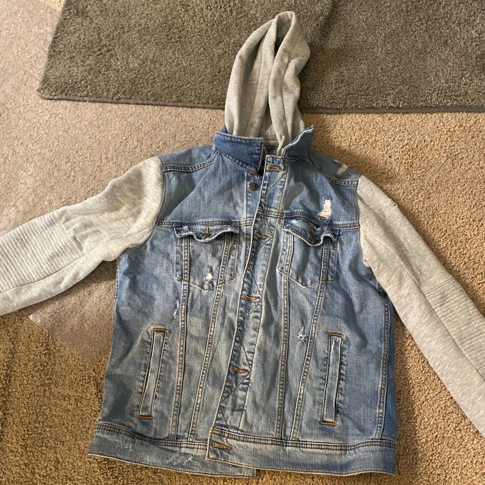 American Eagle Med. Jean Hoodie…